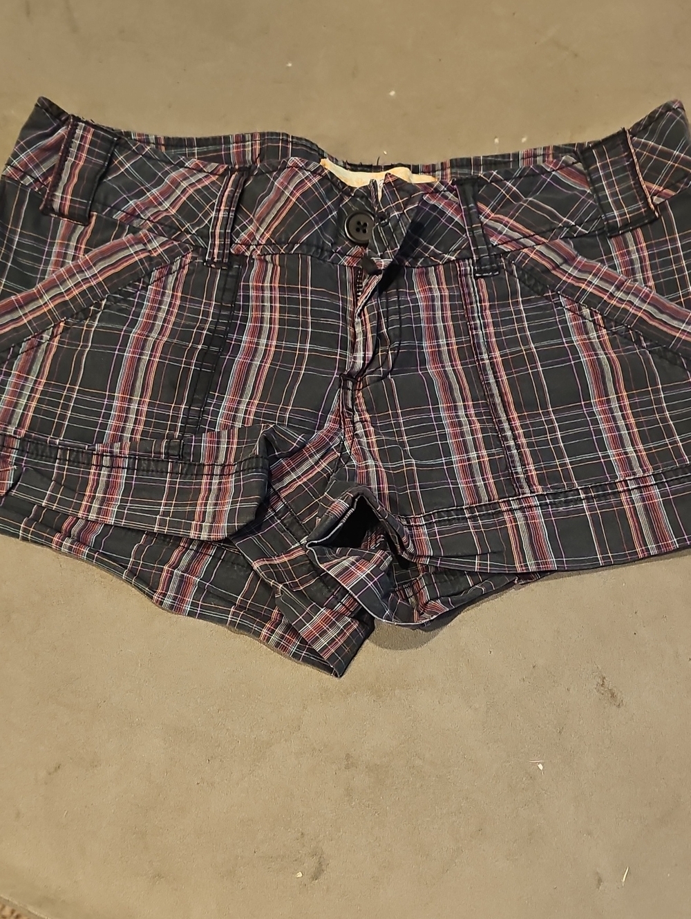 American Rag Plaid Low-Rise Jean Shorts - Black & Pink